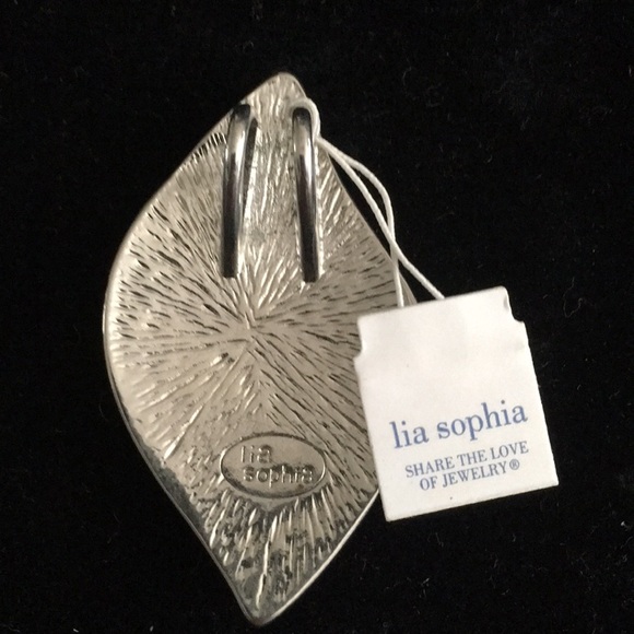 Gorgeous Lia Sophia Pendent - Picture 3 of 4